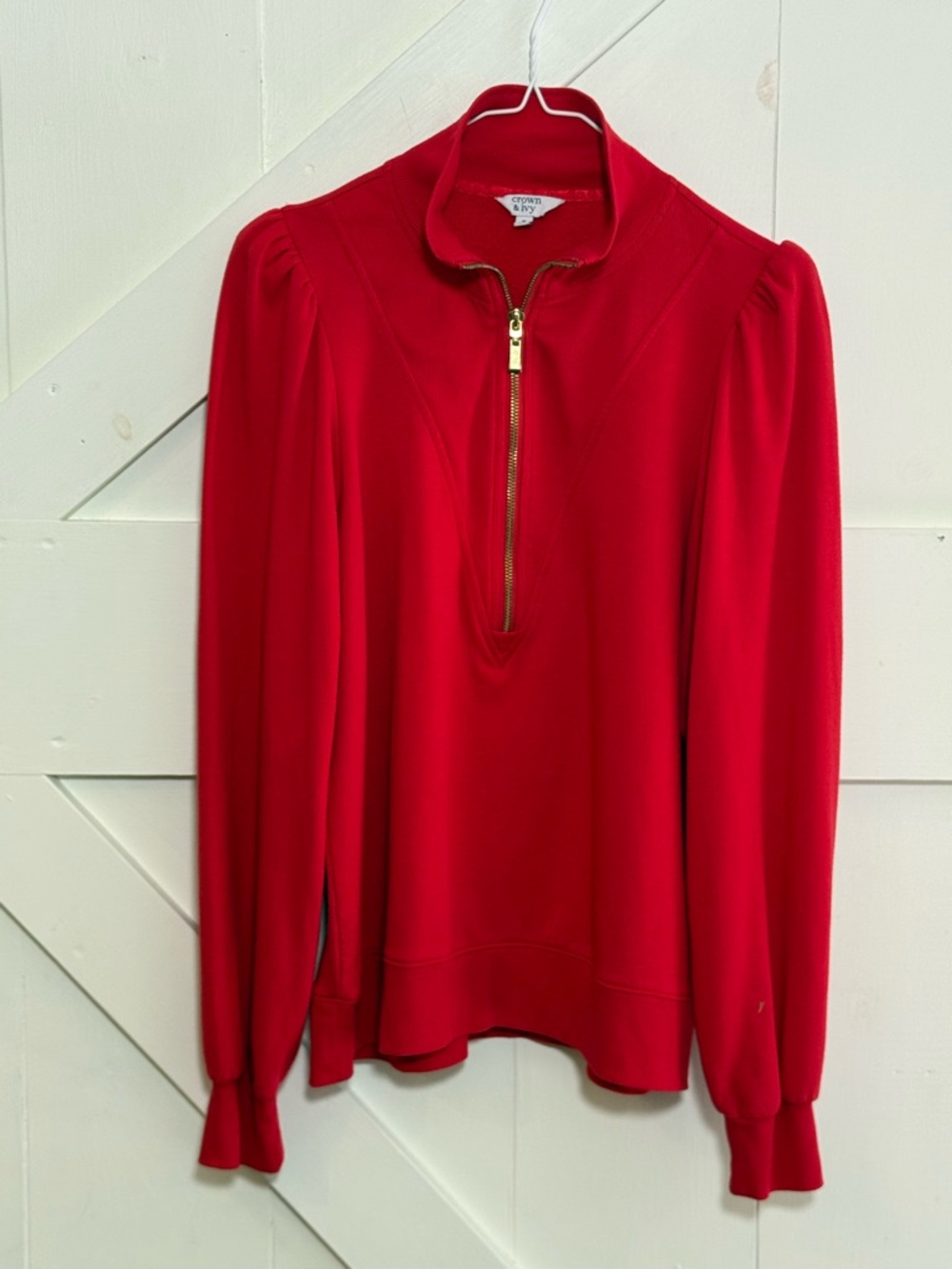 Crown & Ivy M Red 1/4 Zip Pullover Puff Sleeve Gold Zip